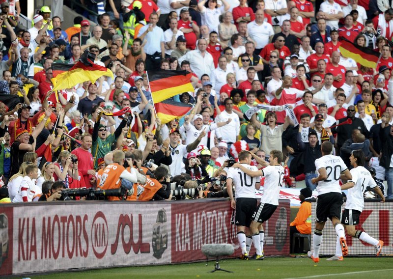 Njemačka pregazila Englesku za četvrtfinale