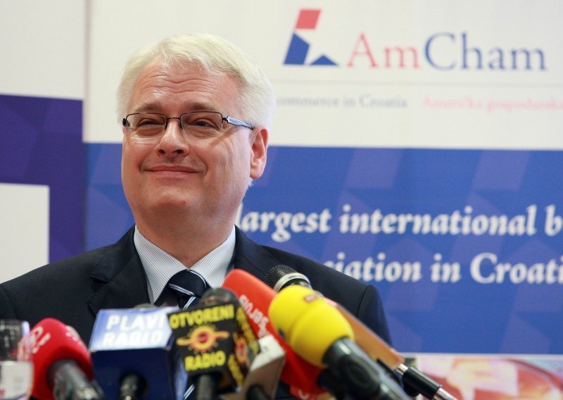 Josipović podržao antirecesijske mjere