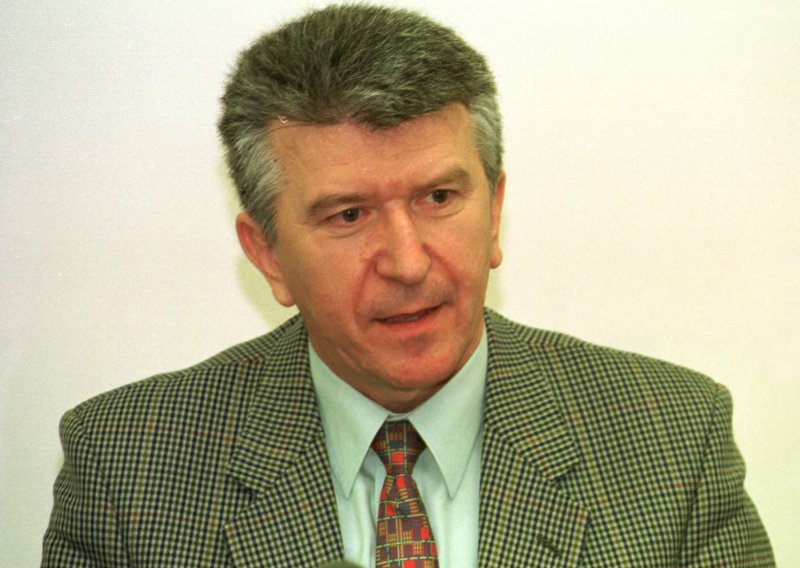 Vlada želi Jagušta na čelu Petrokemije
