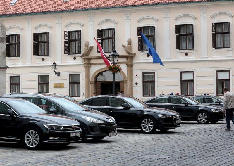 Vlada će strusiti 60 milijuna kuna na nove automobile