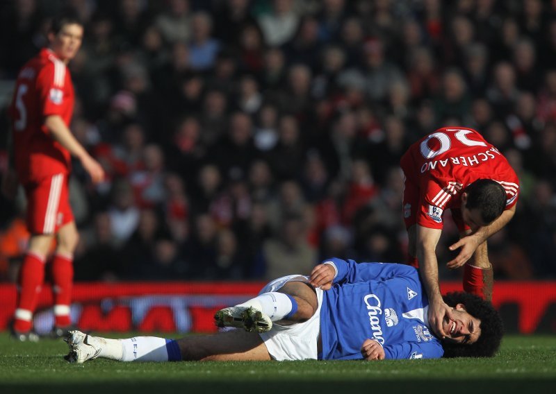 Belgijski veznjak Fellaini propušta Hrvatsku