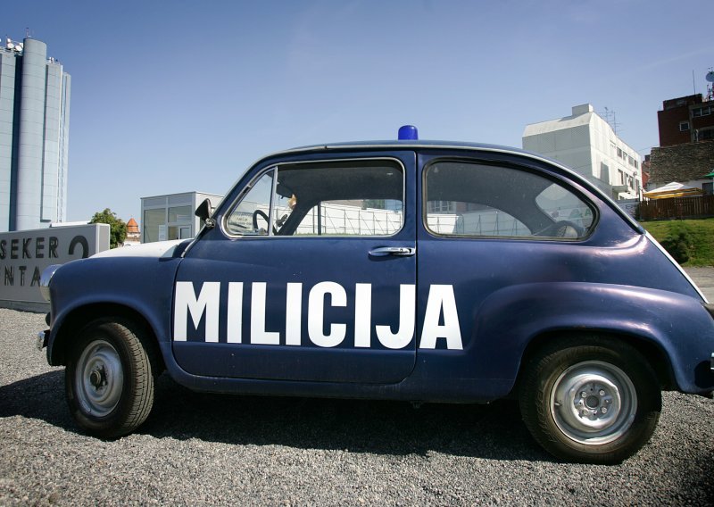 Uhićen jer je policiju nazvao milicija