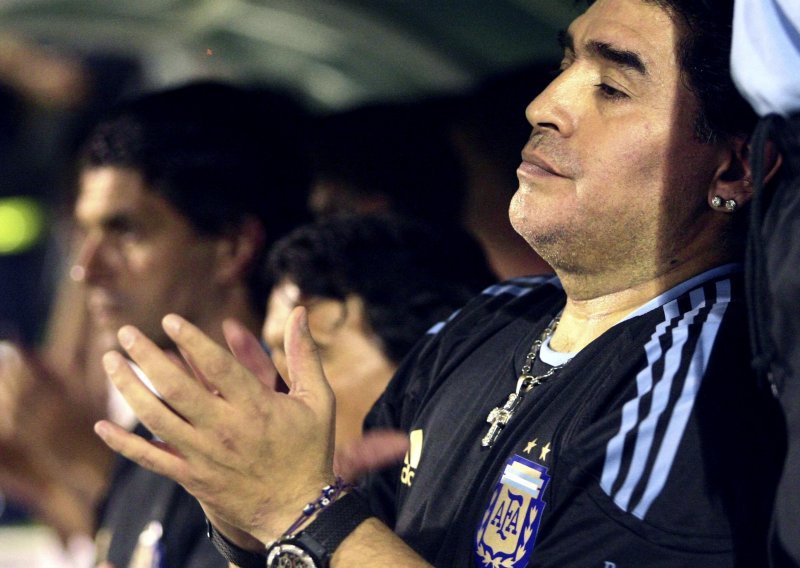 Maradona se pobjedom vratio na klupu Argentine