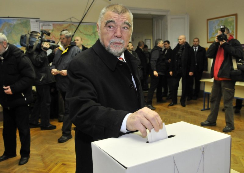Election commission reports higher turnout