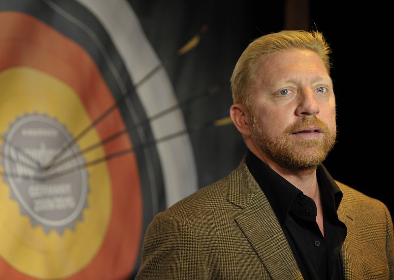 Boris Becker suosjeća s Woodsom