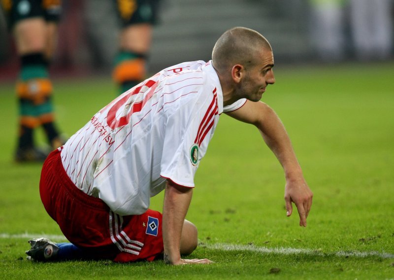 HSV-ov strah za Mladena Petrića