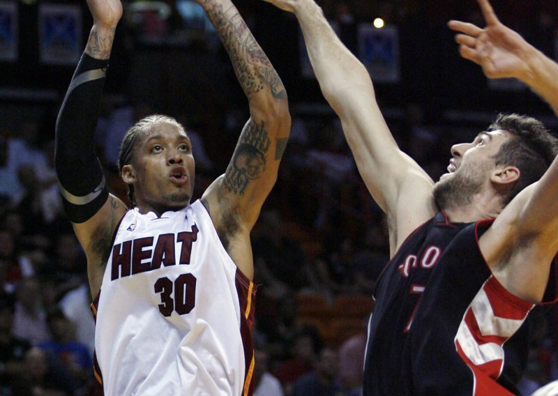 Miami deklasirao Orlando u floridskom derbiju