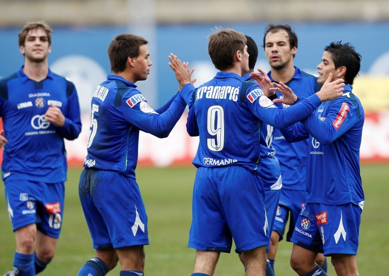 Dinamo preokretom osigurao polufinale