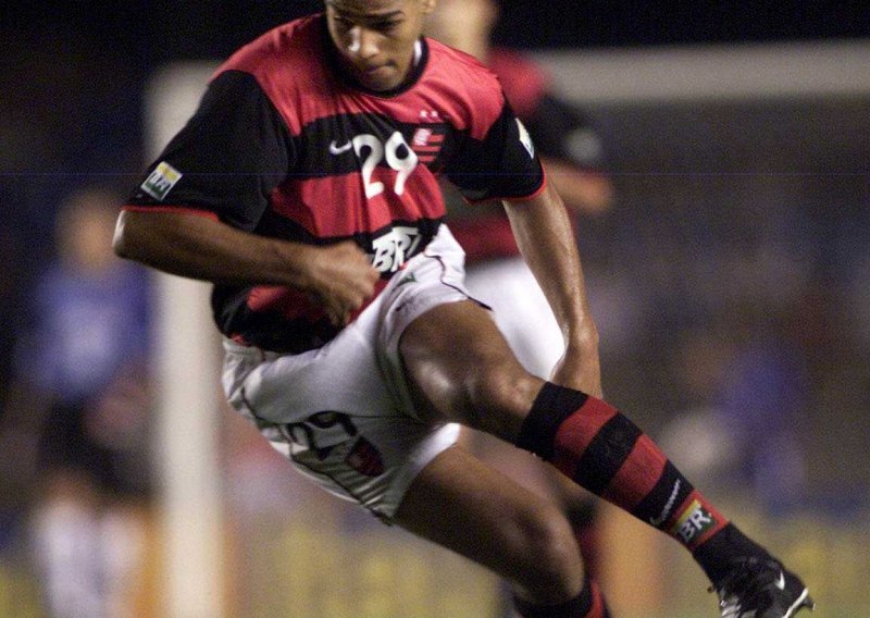 Flamengo prvak Brazila, Adriano najbolji golgeter