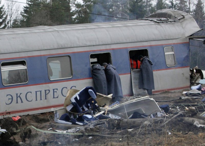 Teroristički napad uzrok izlijetanja vlaka u Rusiji