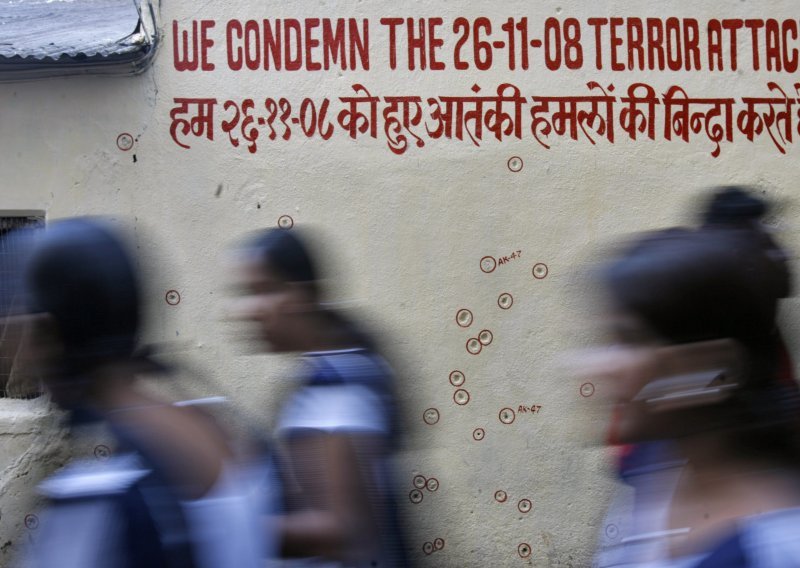 Indija se sjeća žrtava napada u Mumbaju