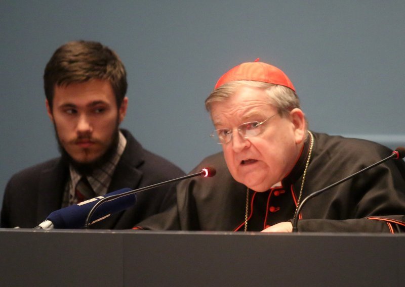 Tko je kontroverzni kardinal koji pruža podršku Markić i Batarelu?