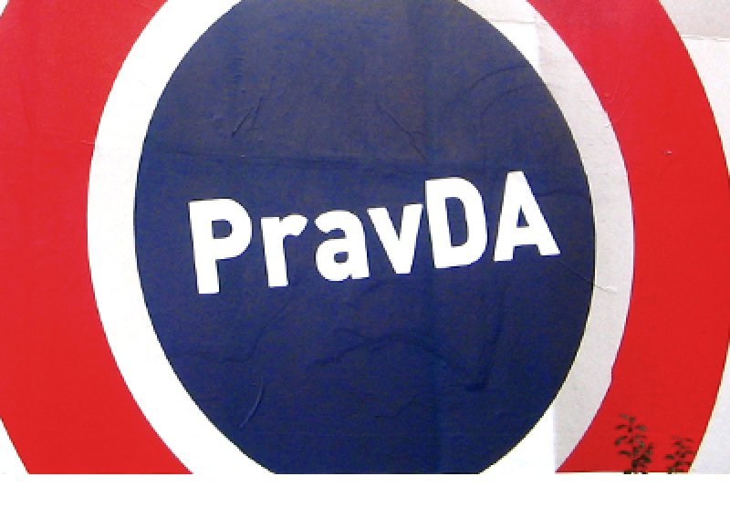 Čija je to PravDA?