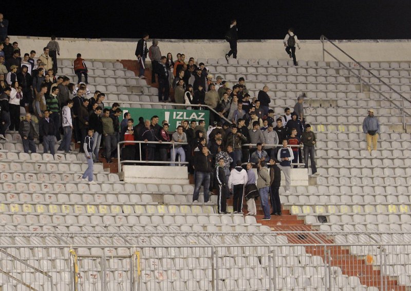 Torcida: Bojkotiramo derbi s Dinamom