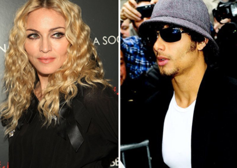 Madonna troši bogatstvo na Jesusovog DJ učitelja