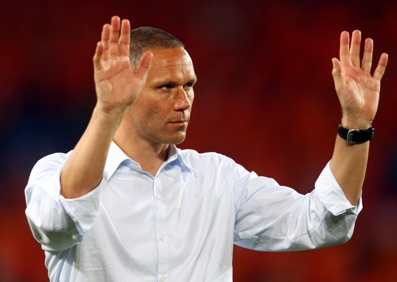 Marco van Basten sve bliže klupi Milana
