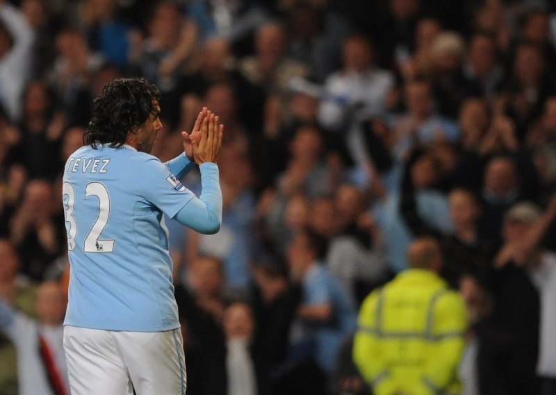 Tevez sa 25 godina razmišlja o mirovini