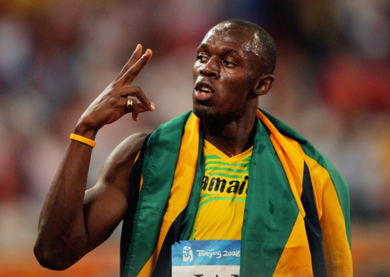Bolt može do rekorda i u skoku u dalj