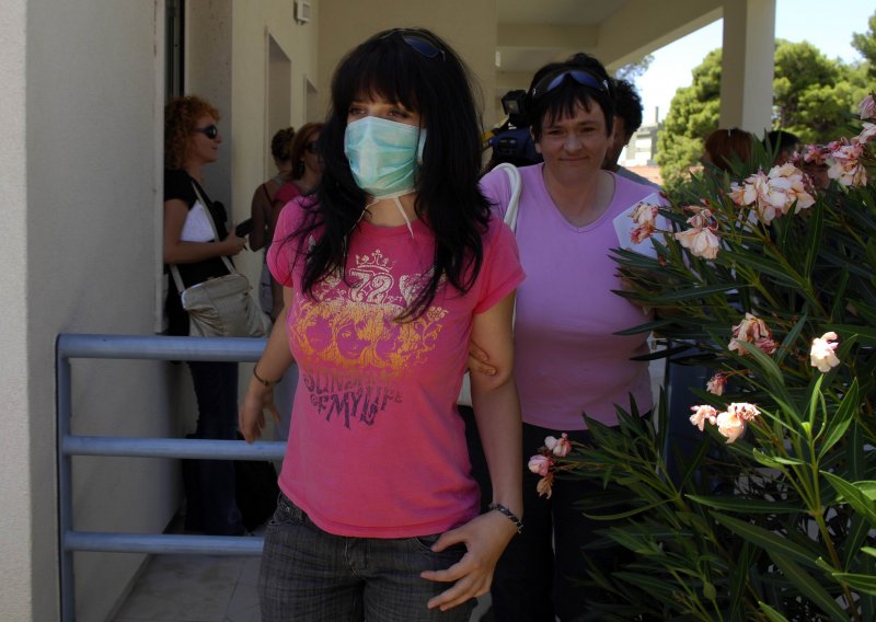 Maturanti se vratili s Malte sa simptomima gripe