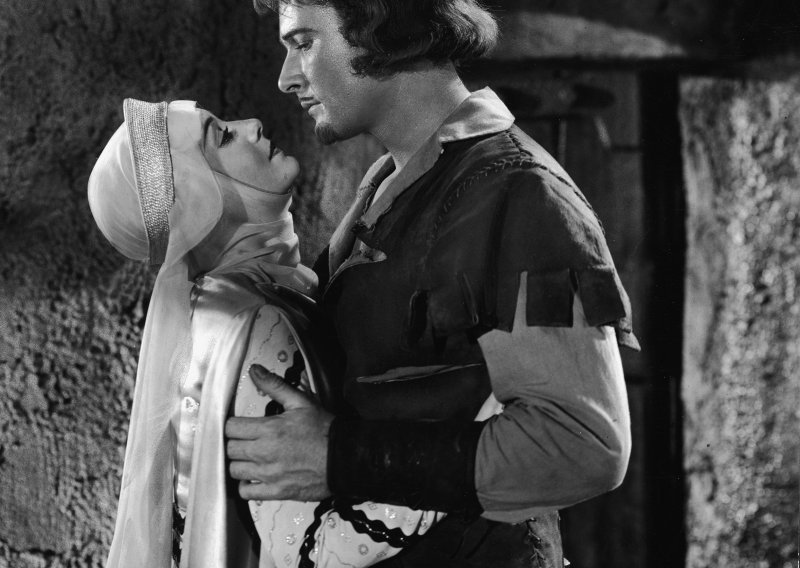 Olivia de Havilland priznala romansu s Errolom Flynnom