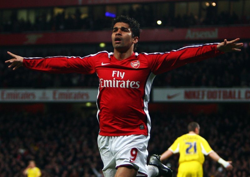 Eduardo postigao dva pogotka za Arsenal!
