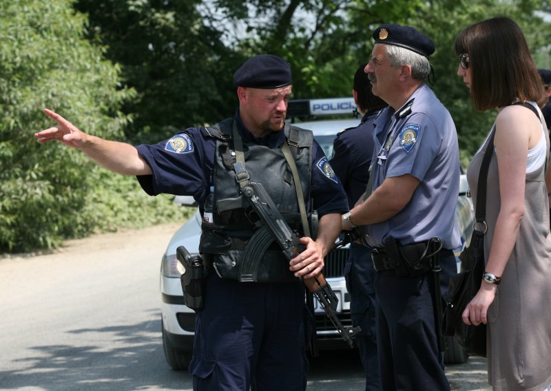 Pljačkaši oteli dnevni utržak Stridona