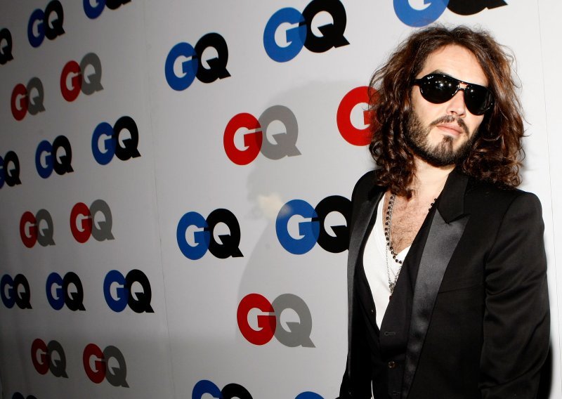 Russell Brand se zaljubio u Katy Perry