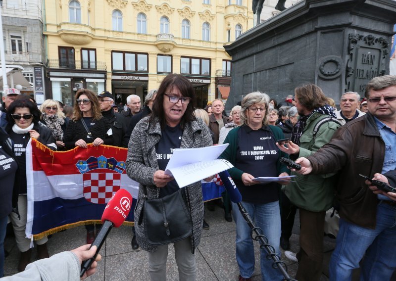 Stotinjak prosvjednika došlo podržati Hasanbegovića