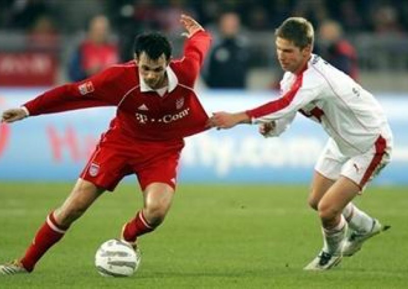 Branič Bayerna Sagnol prekinuo karijeru