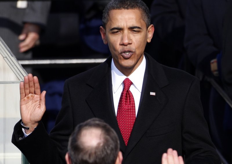 Obama postao predsjednik 5 minuta prije prisege