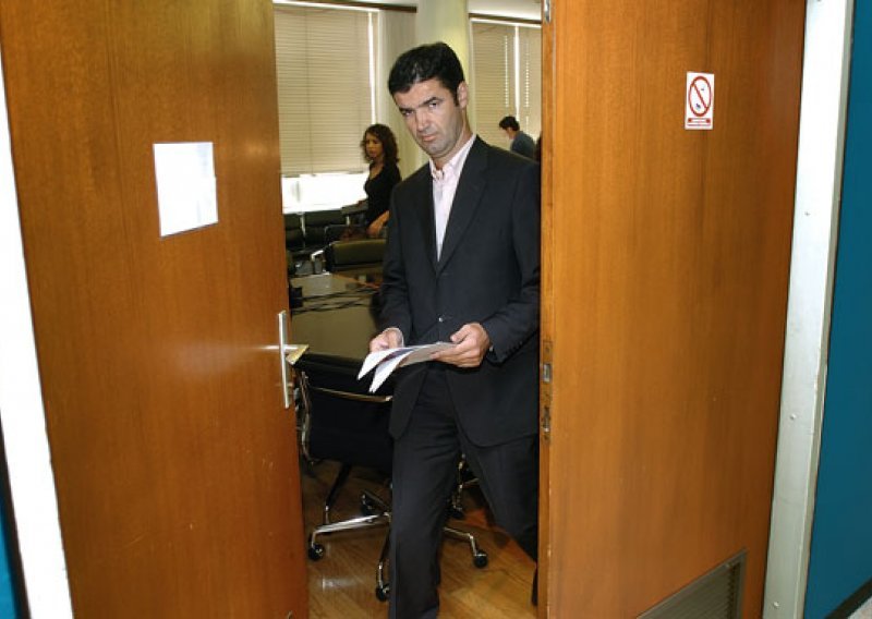 Miro Laco gubi funkcije u SDP-u