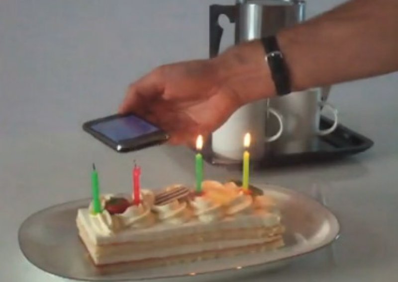 Ugasite svjećice na torti pomoću iPhonea