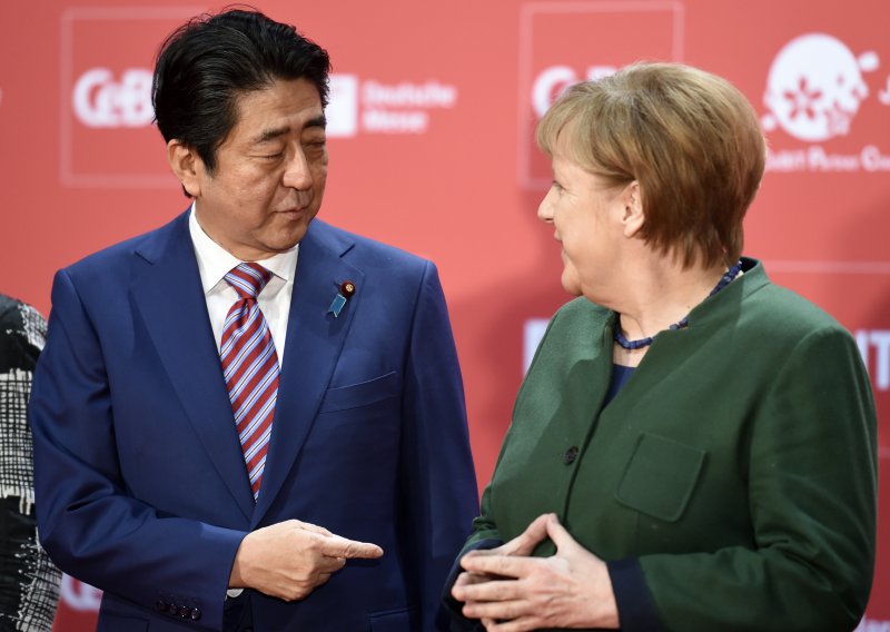 Merkel i Abe kontra Trumpa: za slobodnu trgovinu, protiv protekcionizma