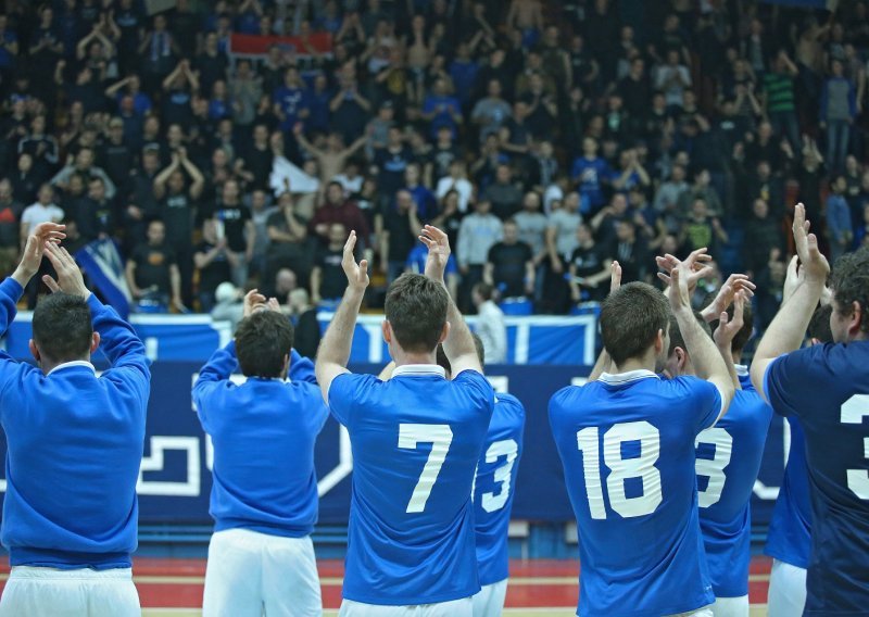 Futsal Dinamo se za rođendan počastio pobjedom u Splitu