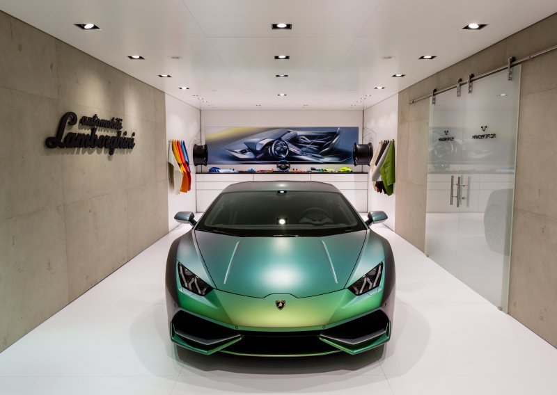 Lamborghini imao rekordnu godinu i ove želi prodati dvostruko više automobila nego 2016.