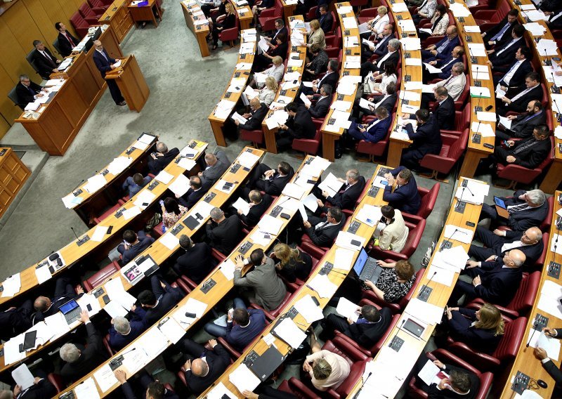 SDP i HDZ dogovorili omjer odbora vladajućih i oporbe