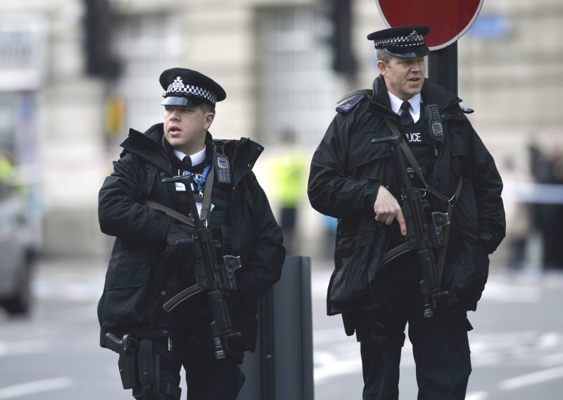 Napad u Londonu prekinuo raspravu u škotskom parlamentu