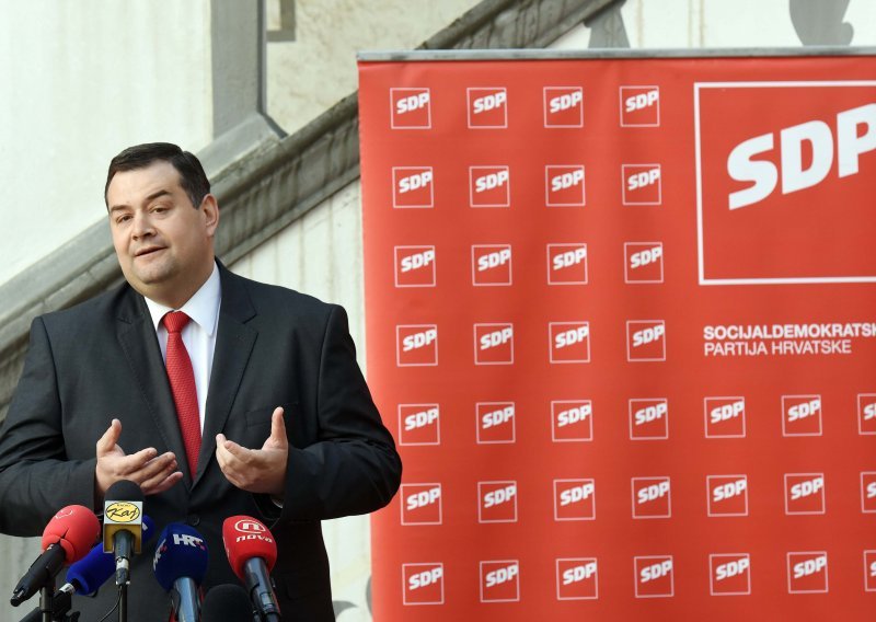 'HDZ-ov kandidat prozvao je ministra obrane Damira Krstičevića'