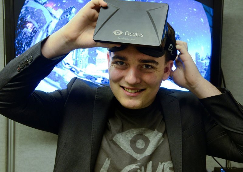 Kontroverzni Palmer Luckey napušta Facebook