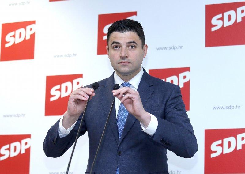 Bernardić traži izmjene zakona jer glas u Slavoniji više vrijedi