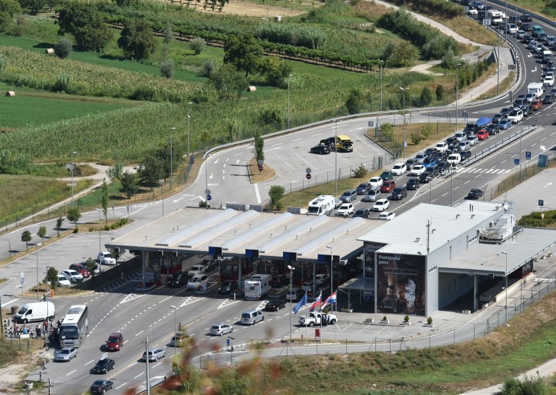 Istrijani traže mjere za smanjenje gužvi na granici