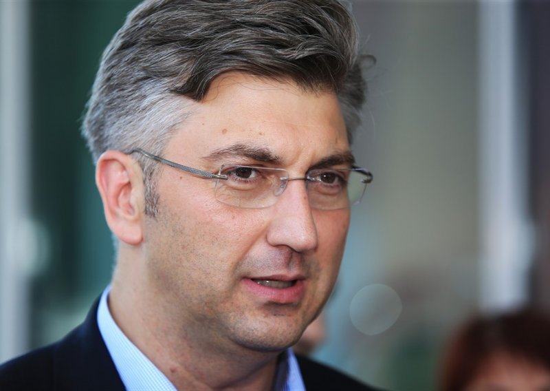 Plenković: Žao mi je da ovaj slučaj postoji. Maras: Situacija je neugodna