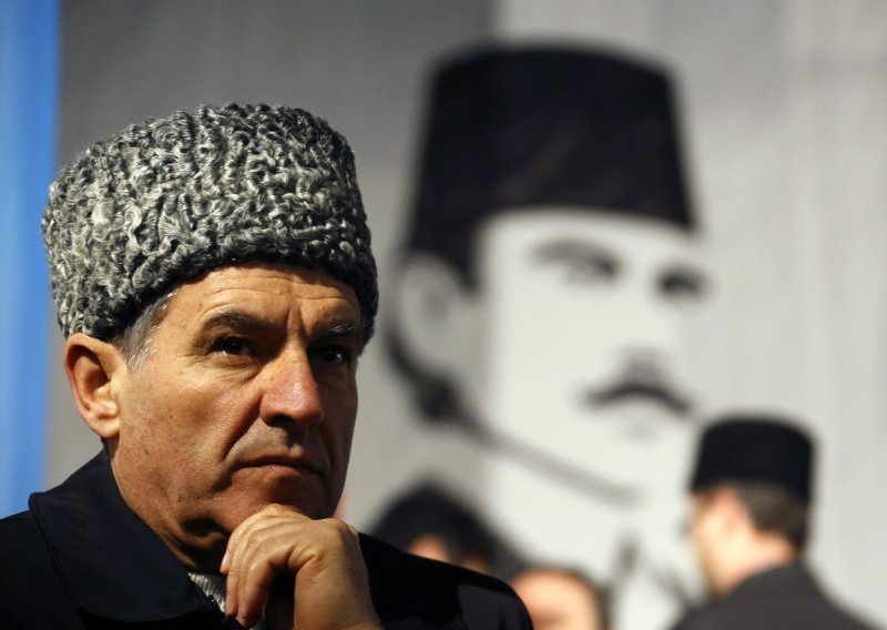 Vođi Tatara zabranjen povratak na Krim na pet godina