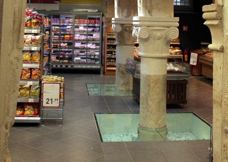 Nova splitska atrakcija: Supermarket pod zaštitom UNESCO-a?!