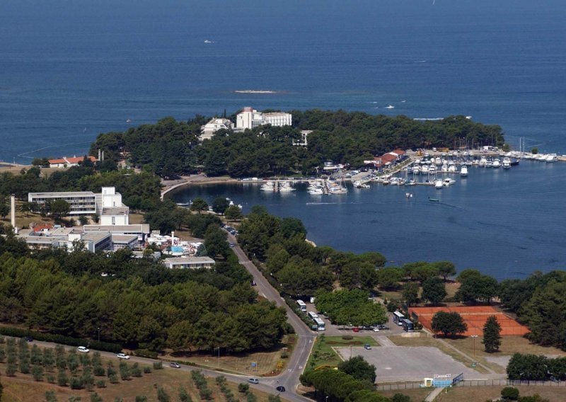 Radnicima Plave lagune i Istraturista tri posto veće plaće