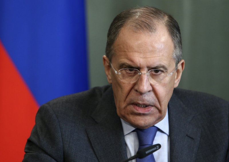 Lavrov ljut: Amerikanci provociraju Sjevernu Koreju