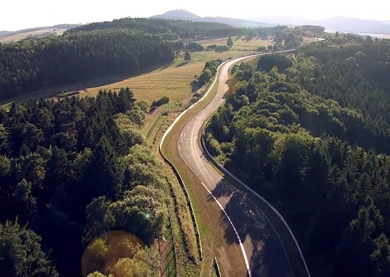 Evo zašto fanovi nazivaju Nurburgring Zeleni pakao