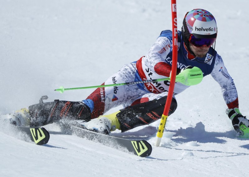 Drama u St. Moritzu: Hirscher za stotinku ostao bez zlata