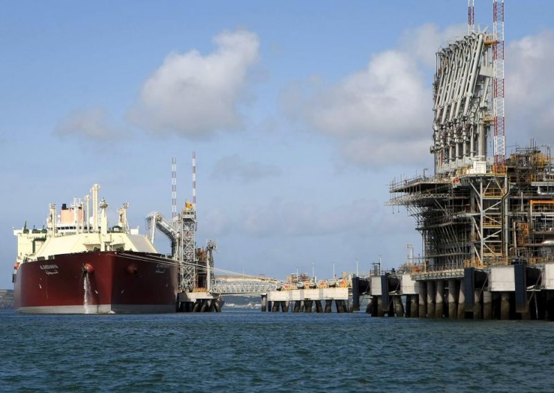 Vlada donijela odluku o LNG terminalu, ali je proglasila tajnom