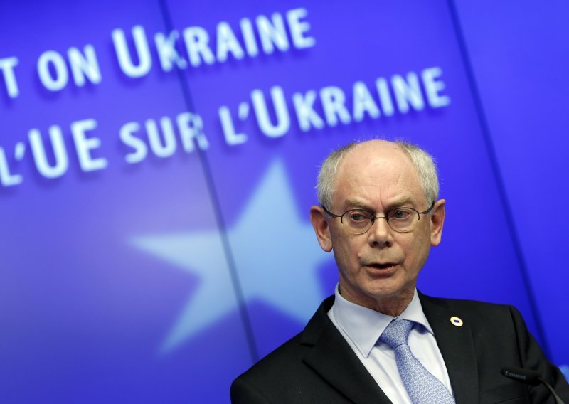 EU Rusiji zaprijetila sankcijama, prekinuti razgovori o viznom režimu